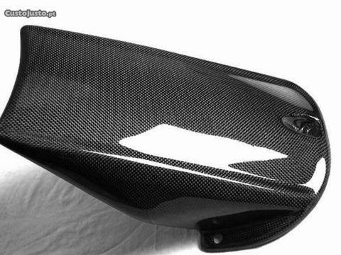 Guarda Lamas Traseiro Carbono Yamaha R1 (02-03)