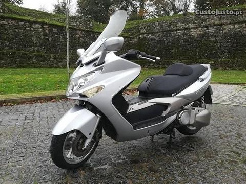 Scooter Kymco Xciting 500