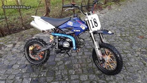 Pit bike 140cc