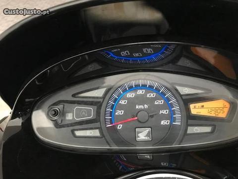 PCX 125 poucos Klms