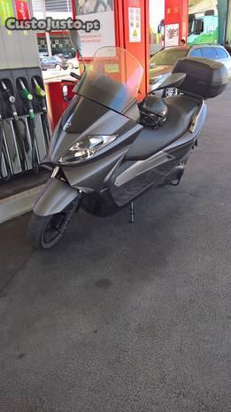 Maxi-Scooter 125cc