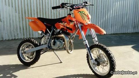 Ktm 50 ideal para iniciação