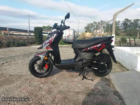 Sym Crox 50, 3 anos garantia, oferta 1 capacete