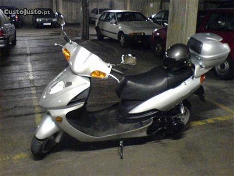 Scooter 125cc 4t KINROAD