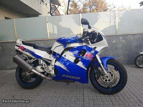 Suzuki gsxr1100 ( só 12.000 km reais ) bom estado