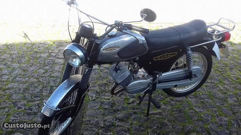 Motorizada Casal K181