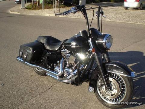 Harley Davidson Road King Bagger Style