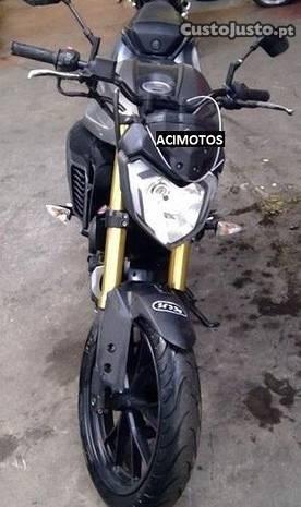 Yamaha MT 125 2016 com 17 090 Km