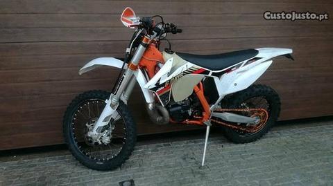 Ktm exc 300 six days 2013