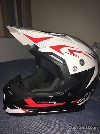 Capacete de Cross Novo