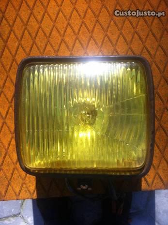 Farol da frente XF Super, Lotus
