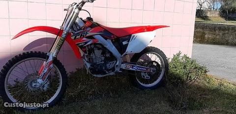 Honda crf 250r 2005