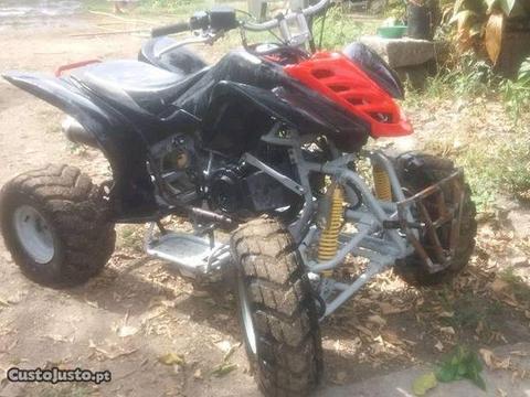 Moto 4 250cc