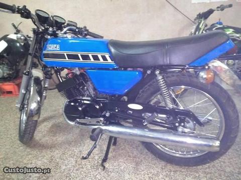 Yamaha RD 125