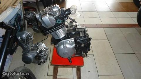 Motor honda cb125
