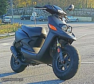 Yamaha bws NG next generation 50cc (carbon look)