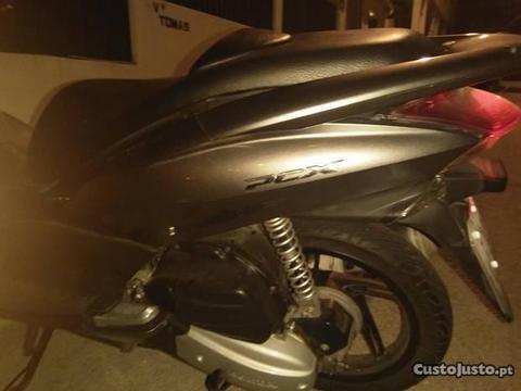 Honda PCX preço negociável