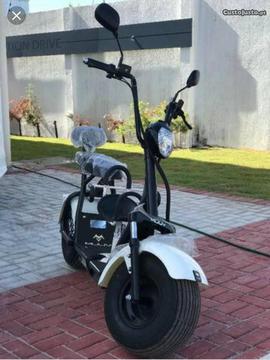 Moto Scooter elétrica Cococity